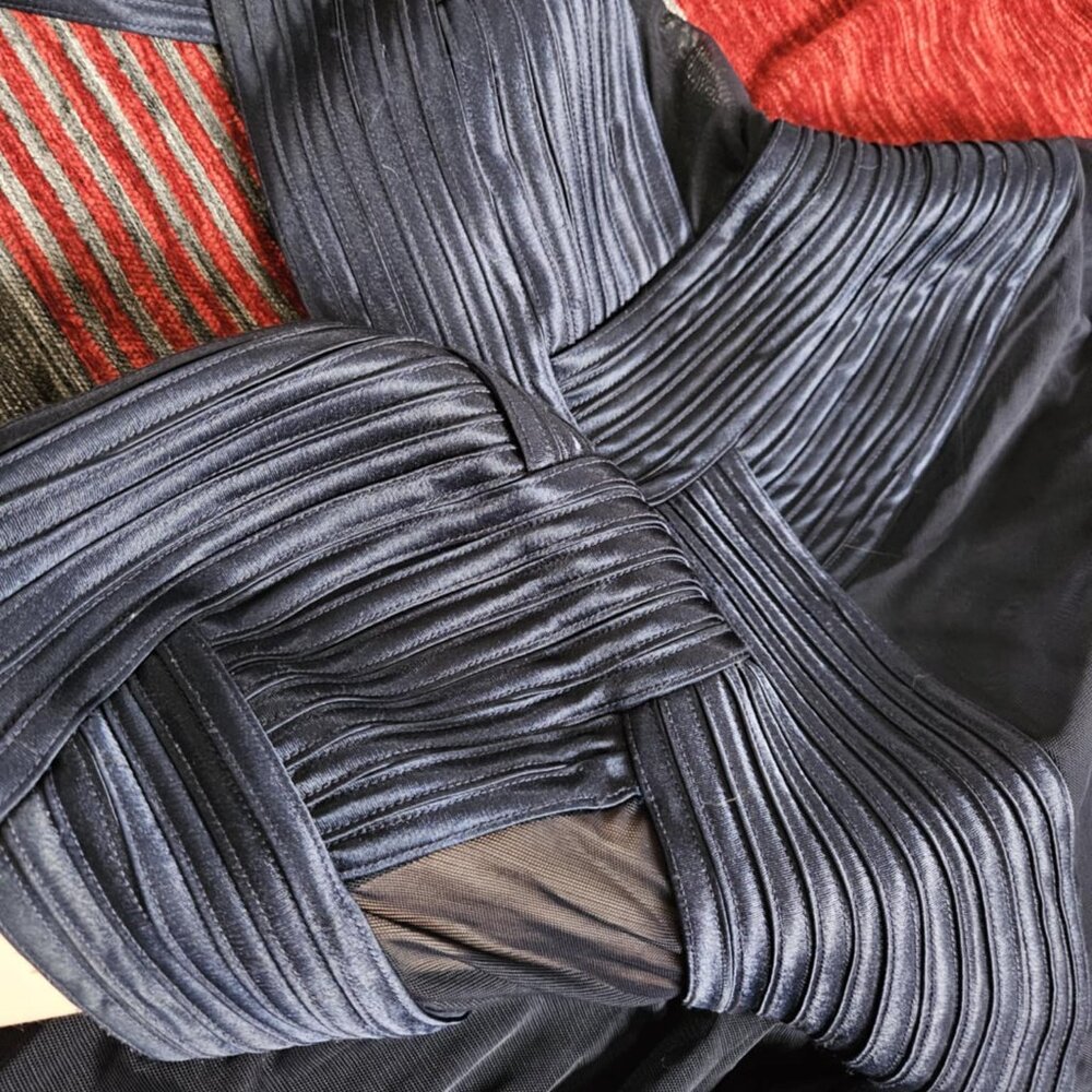 Navy Vintage Cache Halter Gown - Picture 7 of 13